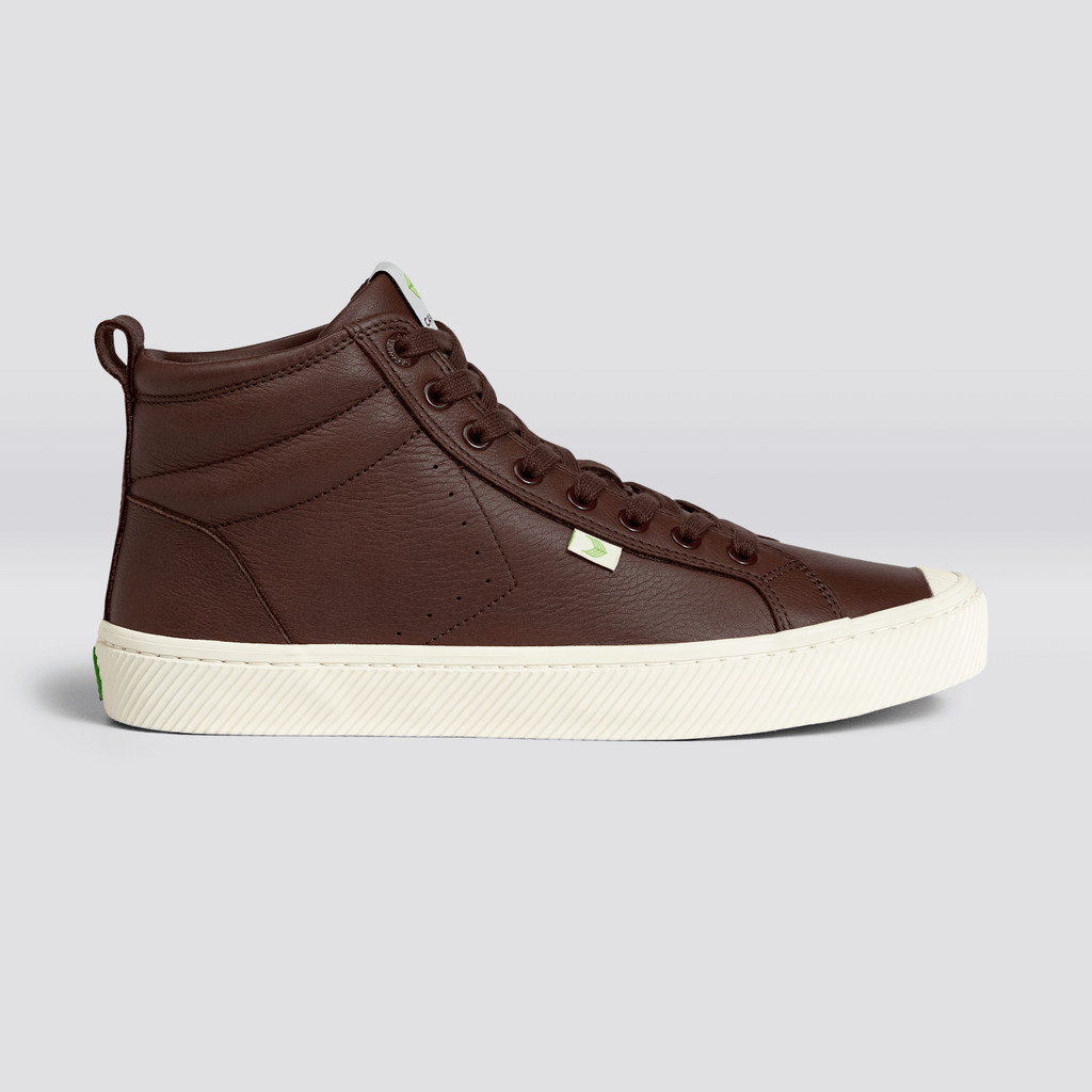 Men Cariuma High Top Premium Leather OCA HIGH Brown | AY7108359