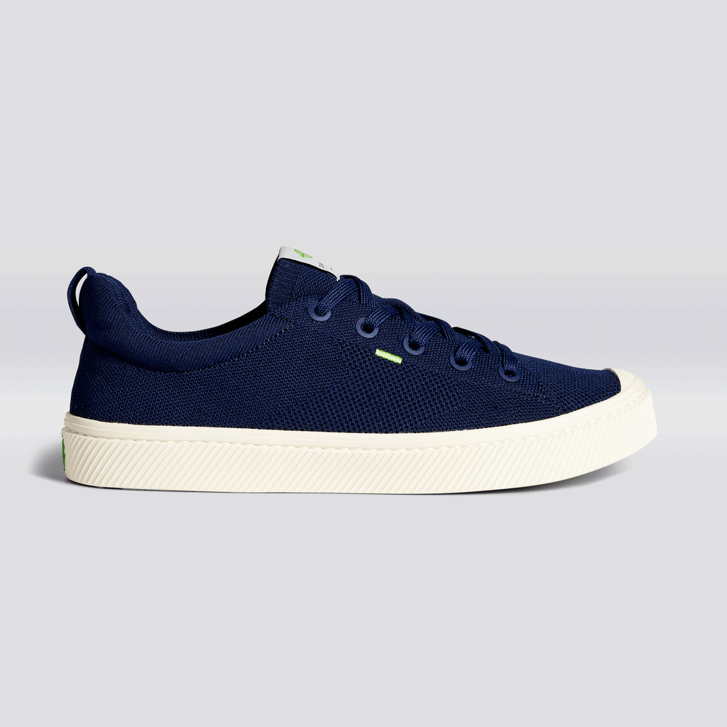 Men Cariuma Low Top Bamboo Weave Knit Vegan IBI Navy | HP4316872