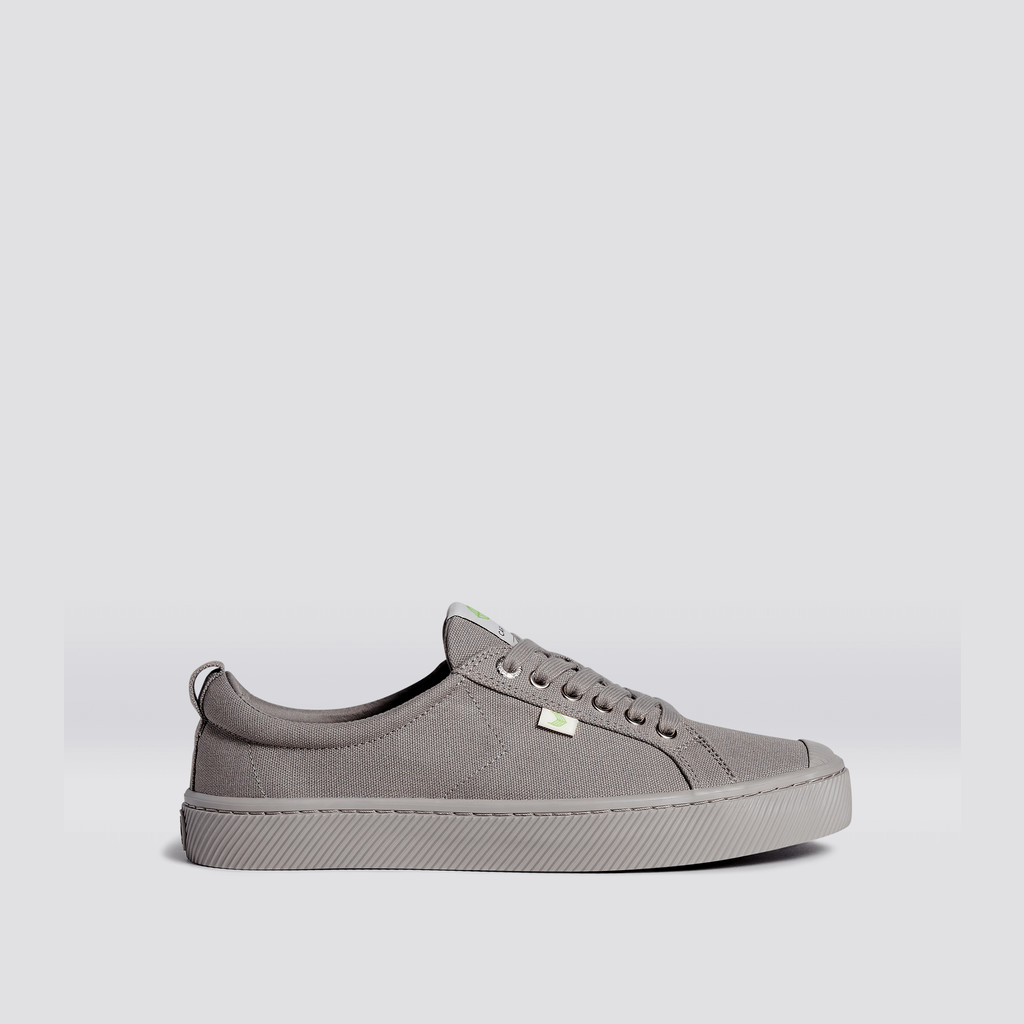 Men Cariuma Low Top Canvas Vegan OCA LOW All Grey | MX8627193