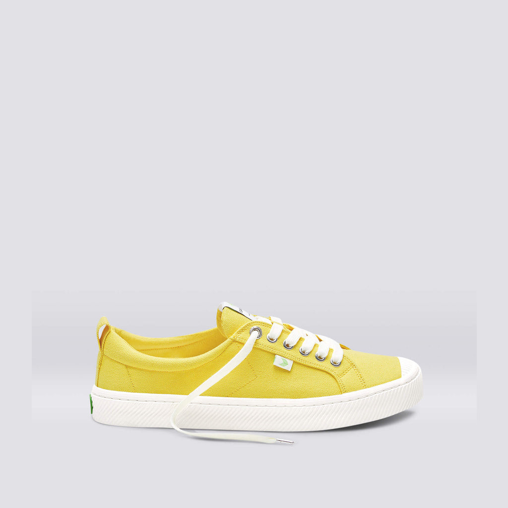 Men Cariuma Low Top Canvas Vegan OCA LOW Yellow | JY7235401