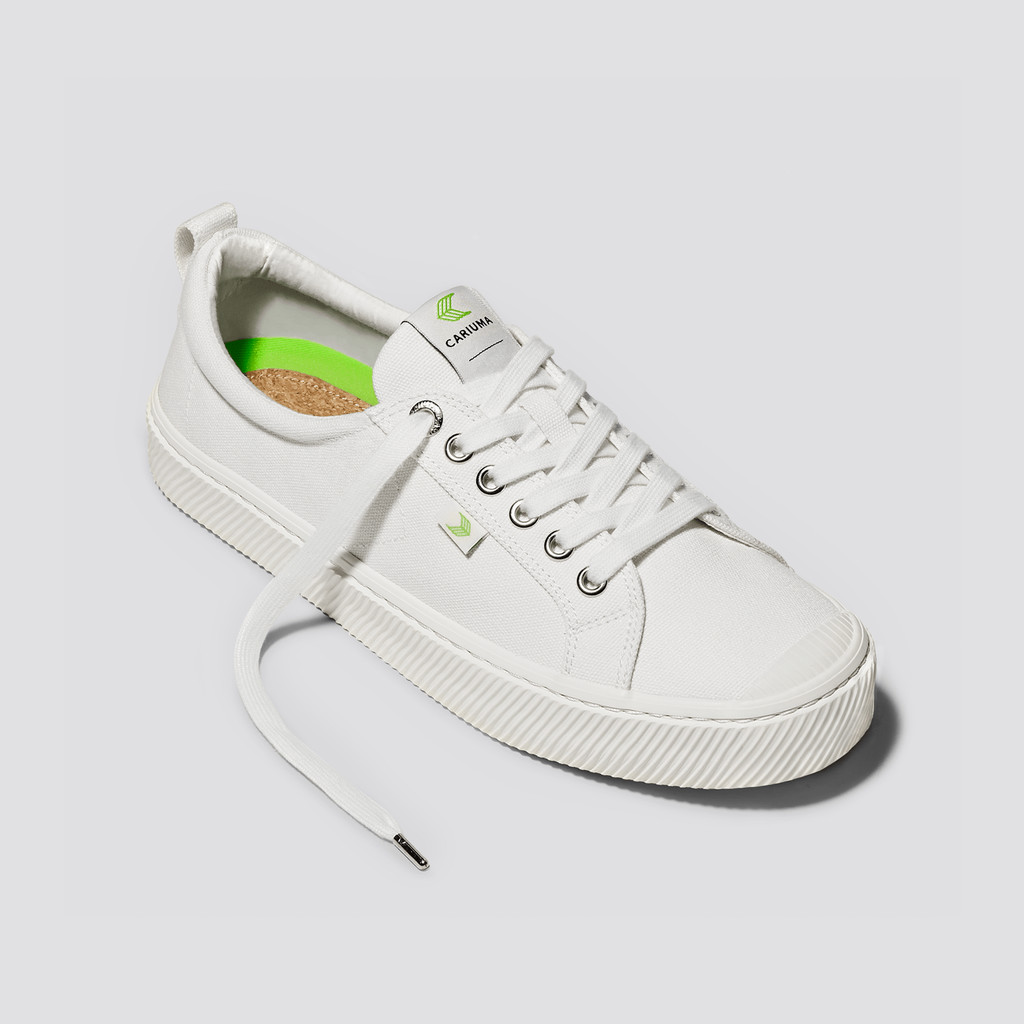 Men Cariuma Low Top Canvas Vegan OCA LOW Off-White | XG2736098