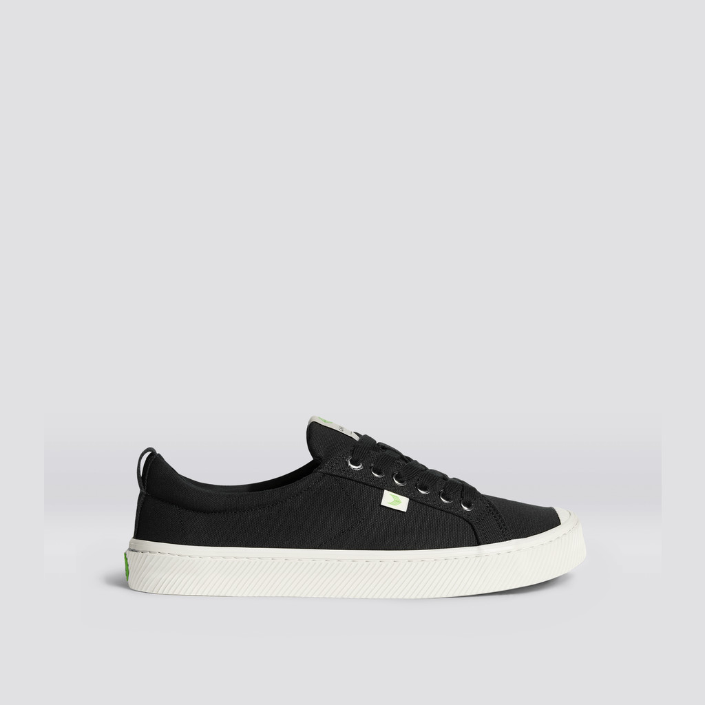 Men Cariuma Low Top Canvas Vegan OCA LOW Black | PR4189320