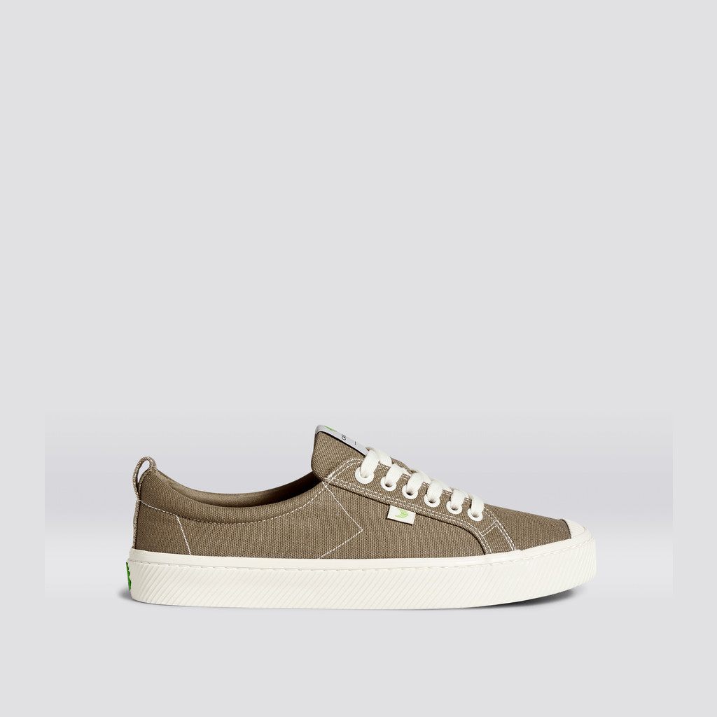 Men Cariuma Low Top Canvas Vegan OCA LOW Nude | GU9317254