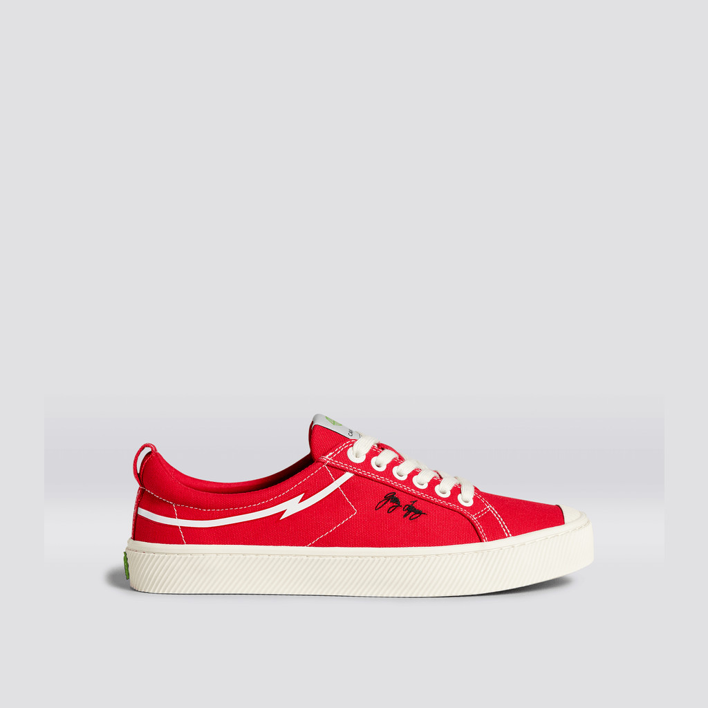 Men Cariuma Low Top Canvas Vegan OCA LOW Red | SV3458610