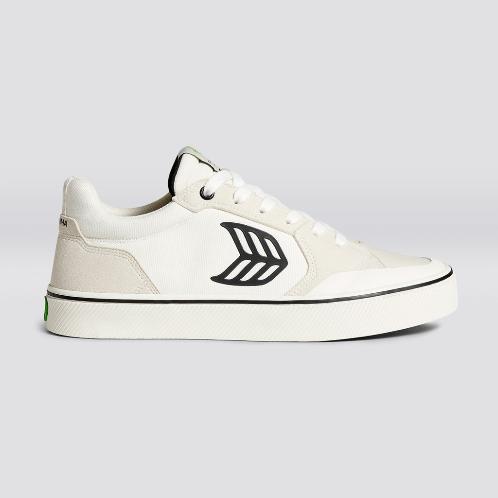 Women Cariuma Low Top Suede The Vallely Off-White Vintage / Black | LT5234671